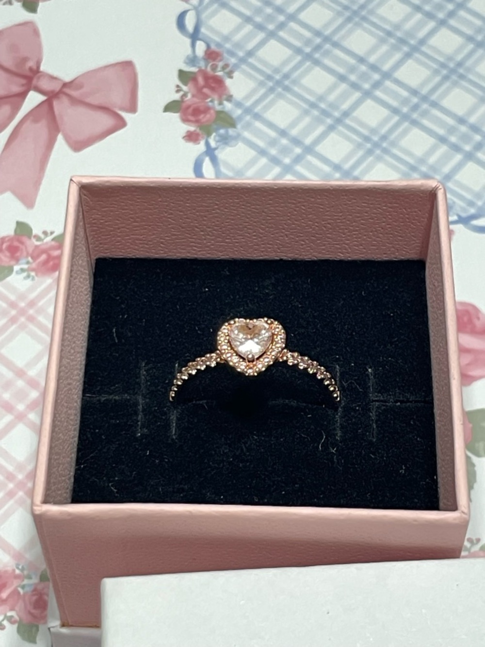 Pandora Sparkling Elevated Heart Ring | 14k Rose Gold-Plated | Size 54 (7) - Picture 7 of 8